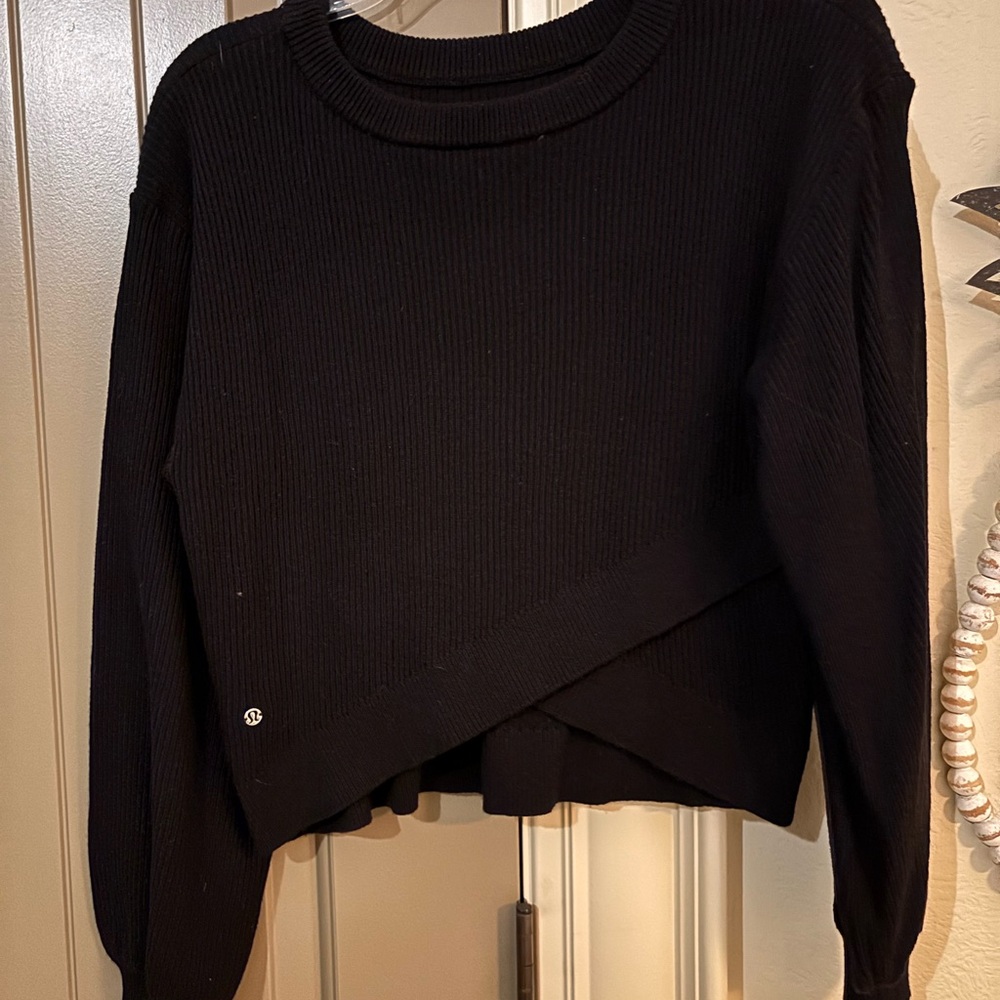 Women’s Lululemon reversible crossover sweater , clothes